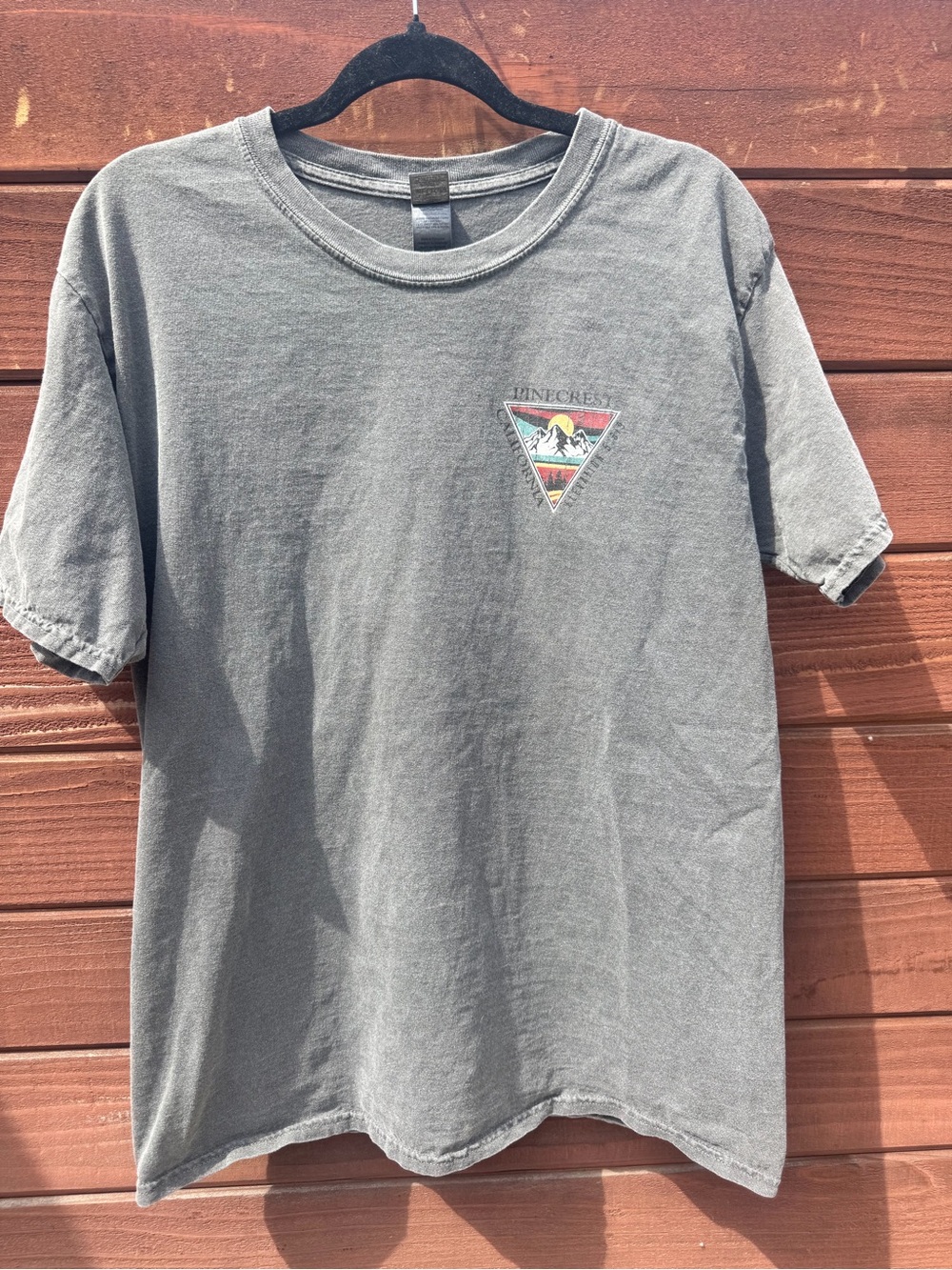 Graphic mountain t-shirt